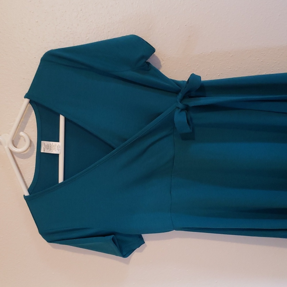 Aqua dress mid length Maxi, size Large  West Loop, stretchy, soft NWOT